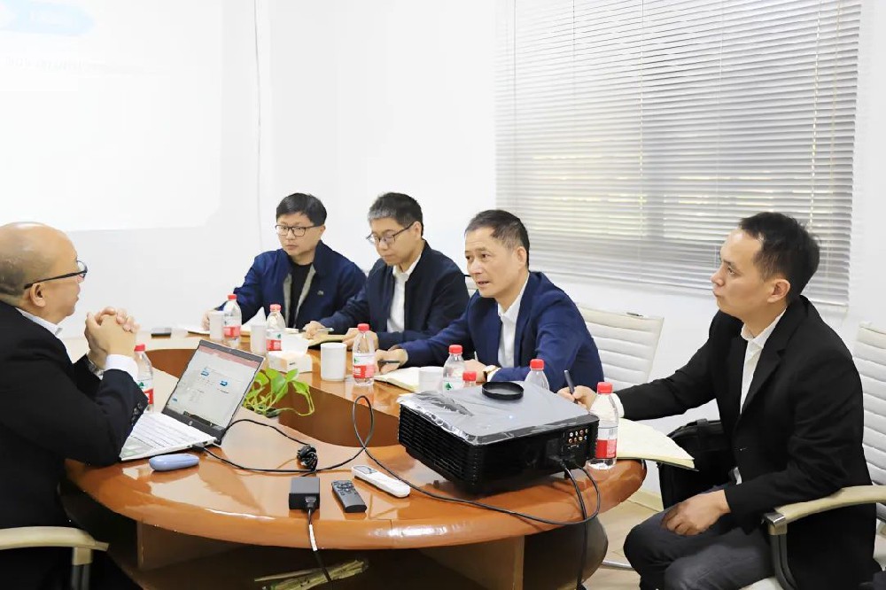 湖州南太湖新區領(lǐng)導一行蒞臨旦迪通信調研指導工作”